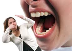 làm sao để chữa hôi miệng ?